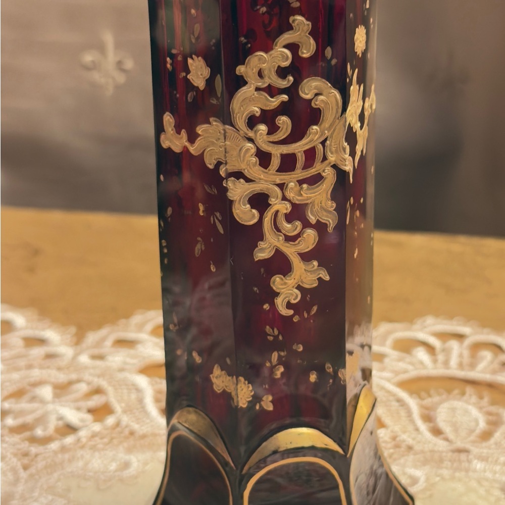 Vintage Ruby Red and Gold Glass Decorative Vase - Picture 2 of 8